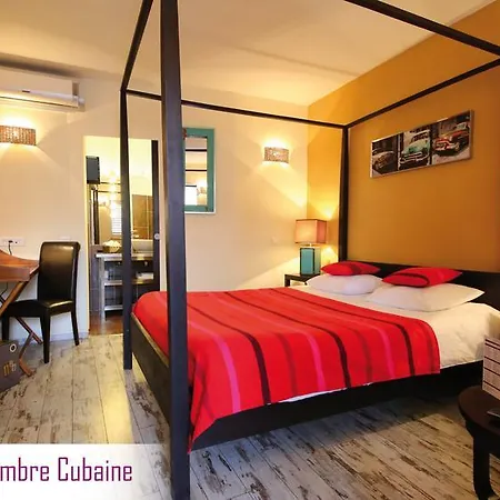 Le Bleu Pourpre Hotel 3*